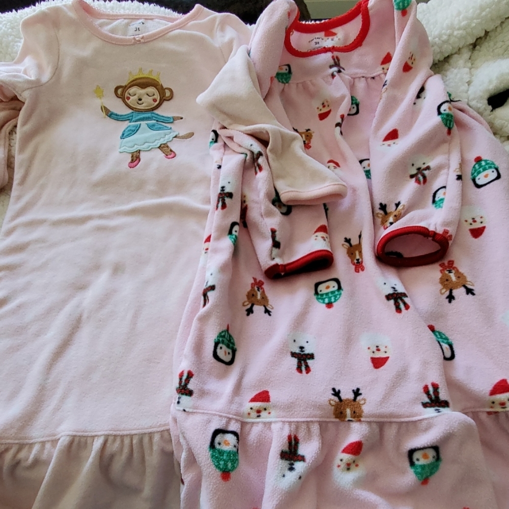 Carter's  girls nightgown set of 2 size 3T
